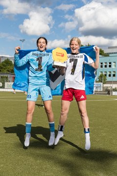 Bild 200 - wBJ Lotto Pokal Finale  Eimsbuetteler TV - Hamburger SV : Ergebnis: 0:3
